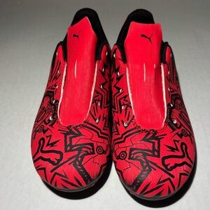 PUMA x Christian Pulisic Tacto II Cleats Soccer Shoes Red/Black Kids Size 1 US